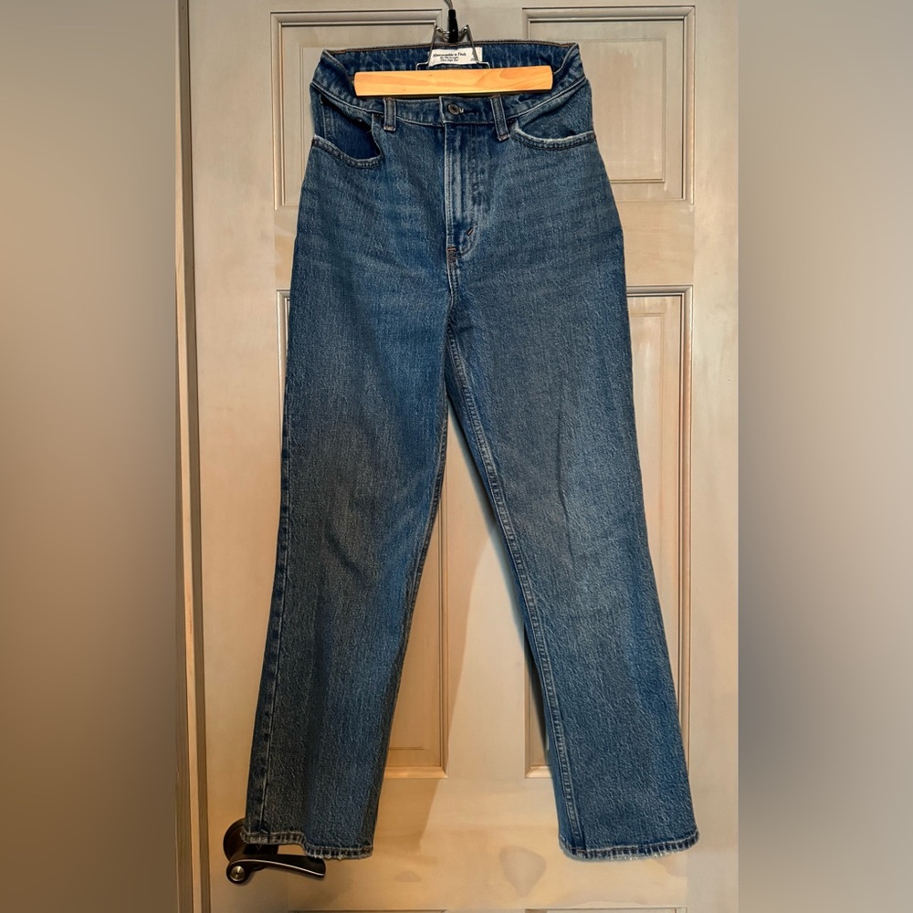 Abercrombie & Fitch Blue CURVE LOVE Ultra High Rise 90s Straight